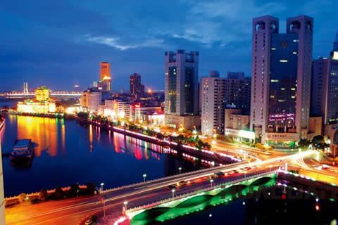 『隨華全，觀天下』 ——走進新建