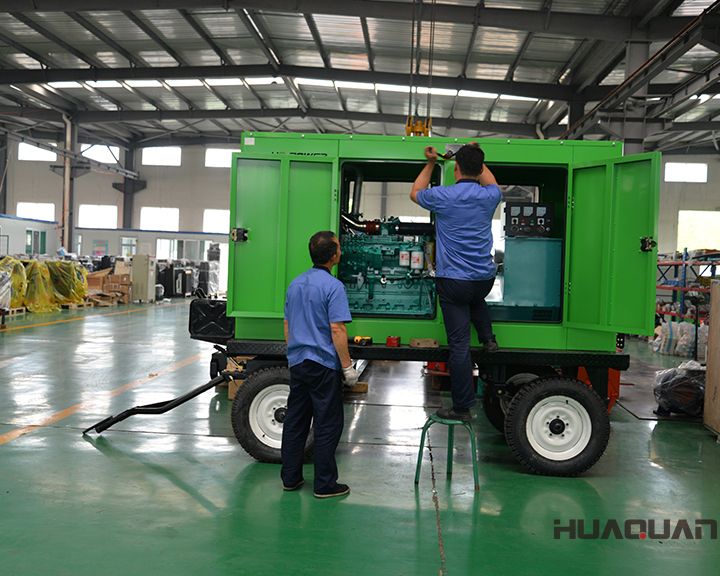 華全120kw移動(dòng)拖車發(fā)電機(jī)組于6月24發(fā)往江蘇