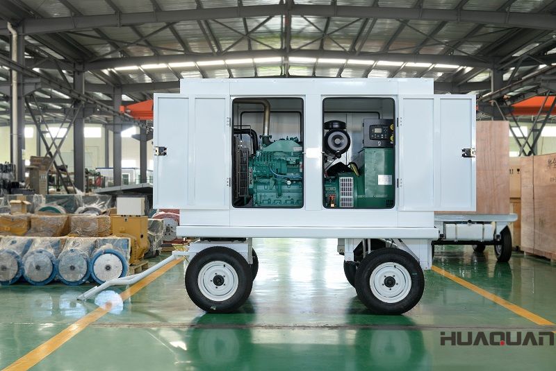 2018年5月31日一臺(tái)100kw移動(dòng)靜音拖車(chē)發(fā)電機(jī)組從華全順利發(fā)往天津市北城區(qū)