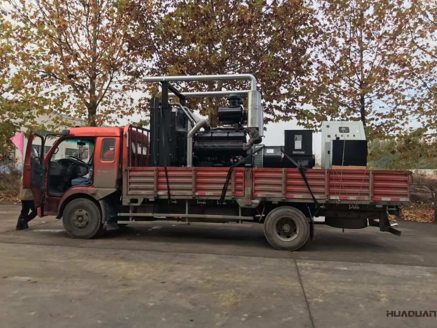 一臺400kw自動化柴油發電機組于11月7日從華全動力順利發往山東省